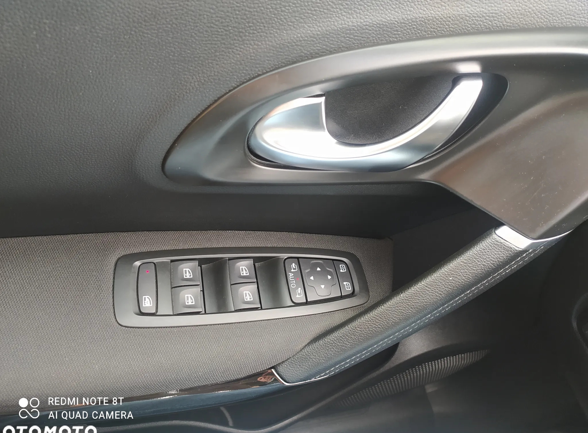 Renault Kadjar cena 69500 przebieg: 109000, rok produkcji 2019 z Chojnów małe 172